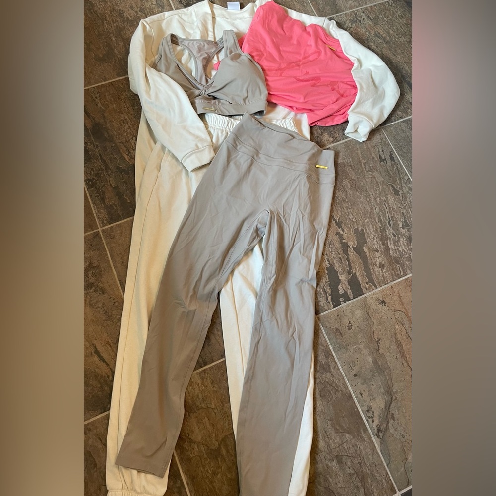 Gymshark Whitney Simmons V3 Bundle